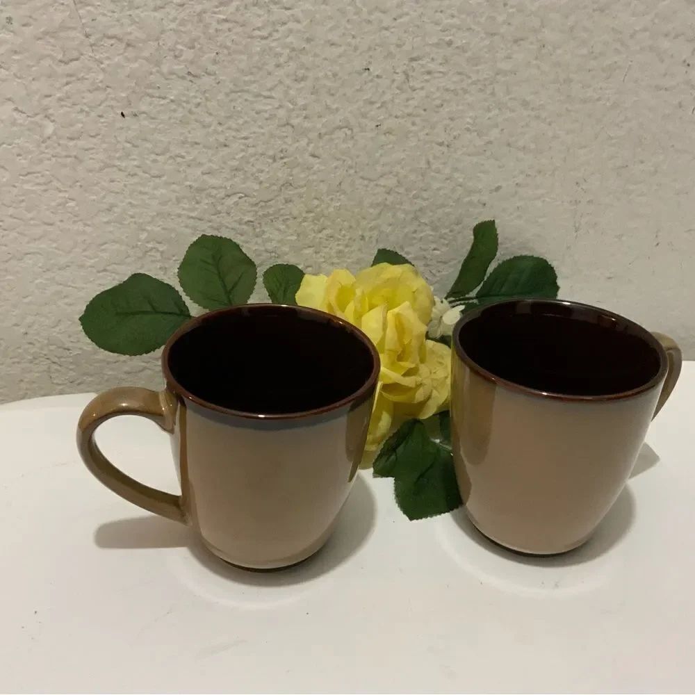 Set of 2 Sango Nova Brown 4933 Stoneware Coffee Cups ~ 4" Tall G10